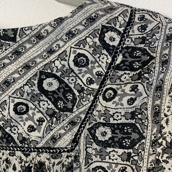 Lucky Brand Lelah Boho Floral Split Neck Tassel Tunic Blouse Sz M - Picture 9 of 11